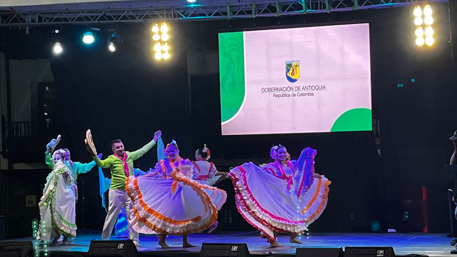 encuentro folclorico002