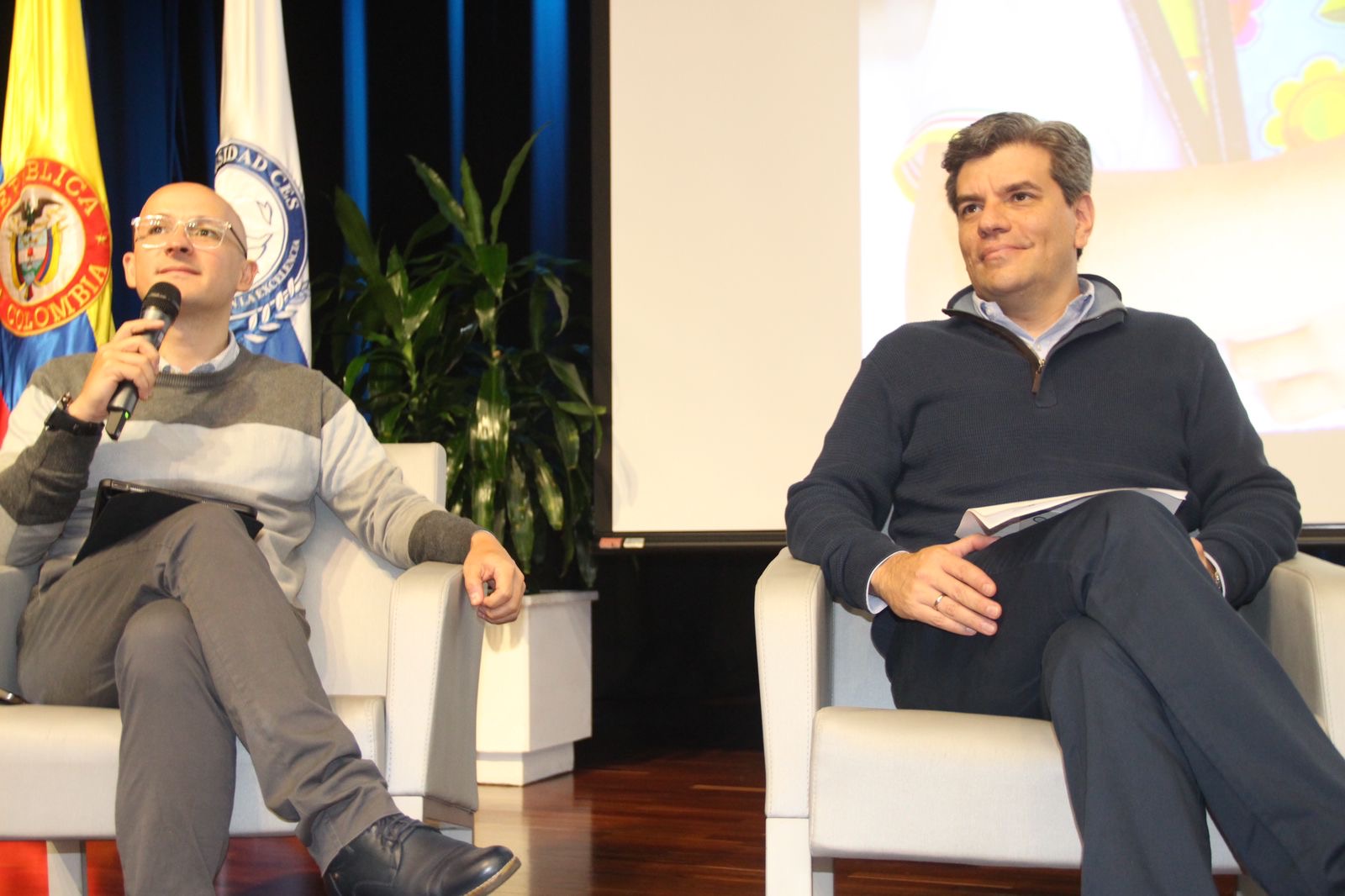 camilo morales foro departamental educacion