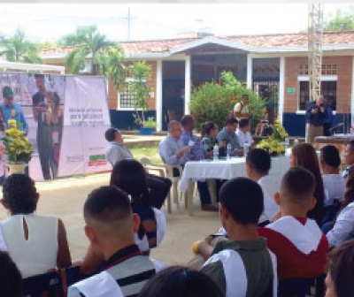 115 jóvenes del Bajo Cauca fueron certificados por la Gobernación de Antioquia