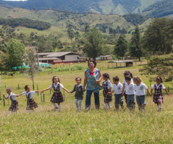 Información importante para los Rectores y Directores de las Instituciones Educativas de Antioquia